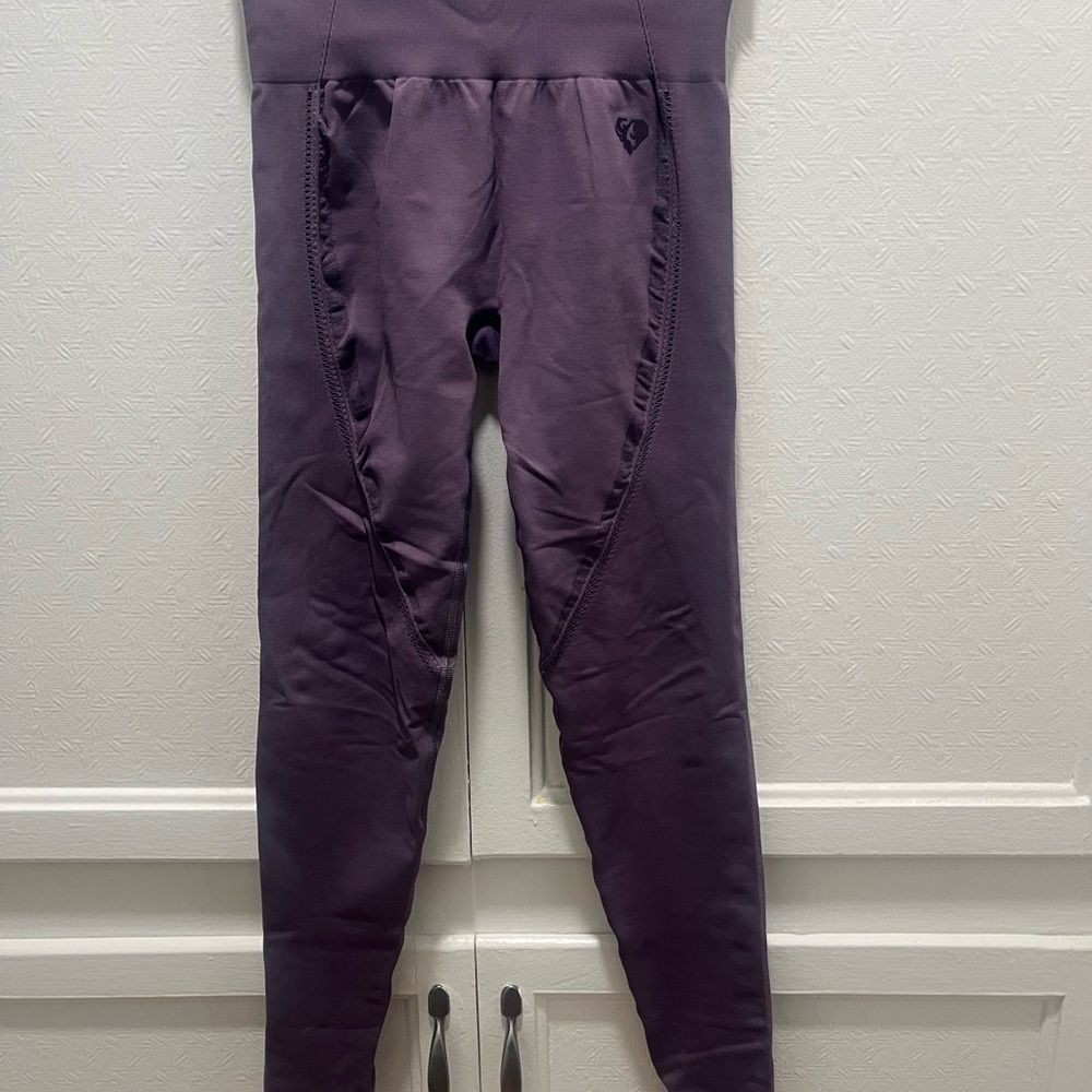 Women's Stylish Purple Leggings
